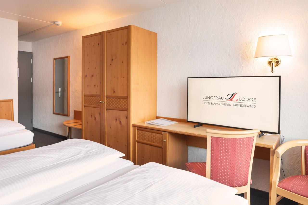 Jungfrau Lodge, Swiss Mountain Hotel Grindelwald Exterior photo